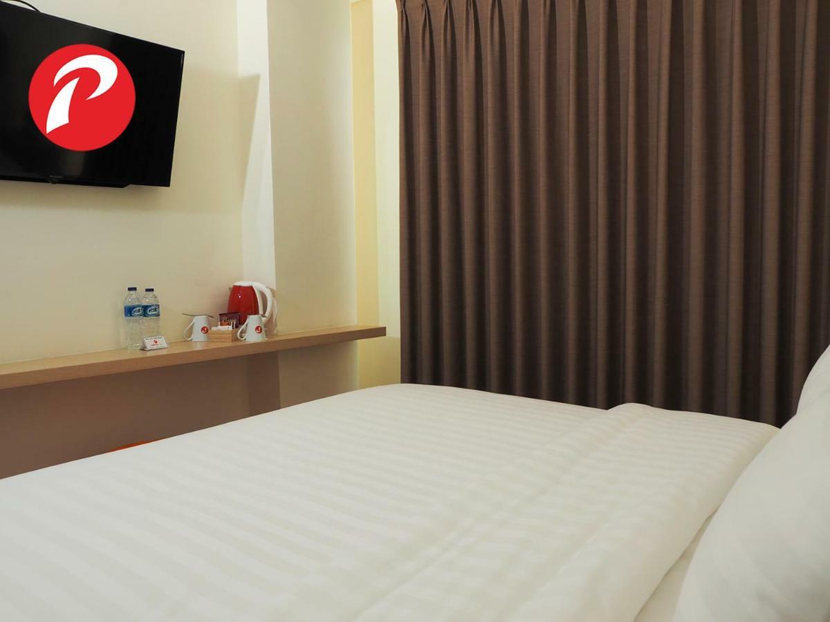 D'Primahotel Airport Jakarta 2 Tangerang Extérieur photo