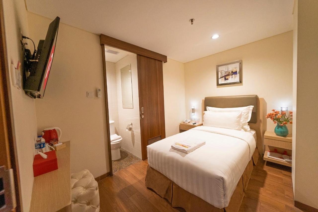 D'Primahotel Airport Jakarta 2 Tangerang Extérieur photo